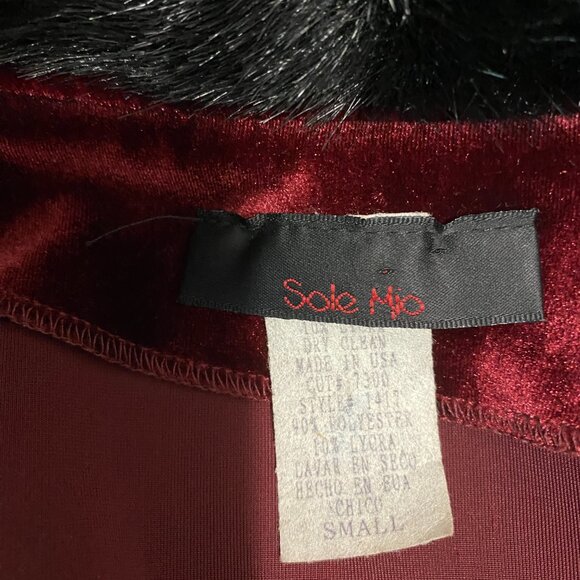 Red Velvet and Faux Fur Blazer size small - Picture 8 of 8